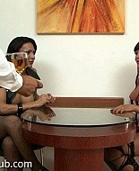 /2010/helenTaisaMat/