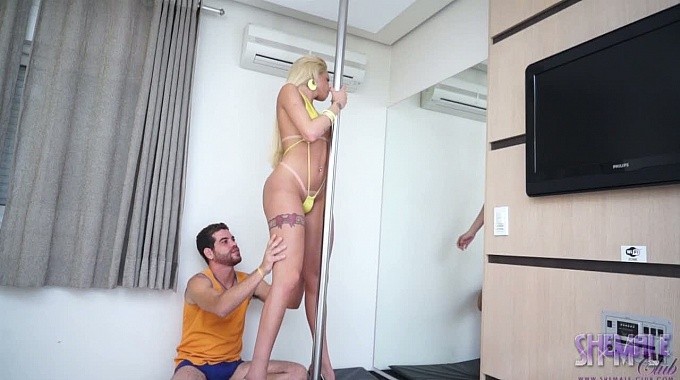 2013/June/SamanthaRico