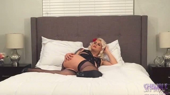 2016/April/IsabellaSorrento